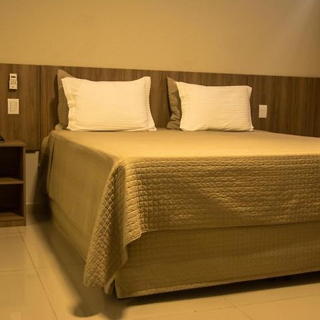 Hotel Vila Verde Penápolis 外观 照片